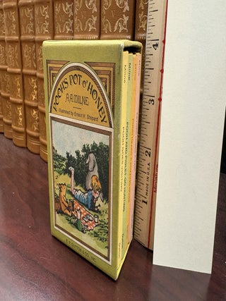 Item #234325 Pooh's Pot O' Honey. A. A. Milne